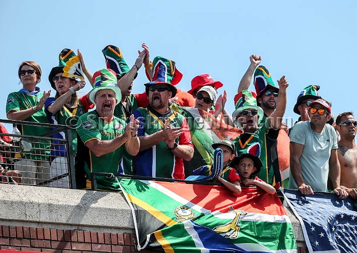2018RugbySevensSat-20.JPG - South Africa fans cheer following a try in the men's championship quarter finals of the 2018 Rugby World Cup Sevens, Saturday, July 21, 2018, at AT&T Park, San Francisco. South Africa defeated Scotland 36-5. (Spencer Allen/IOS via AP)